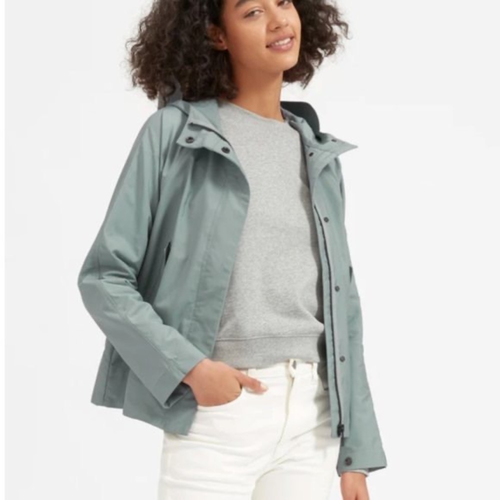 Everlane Cropped City Anorak in Sage